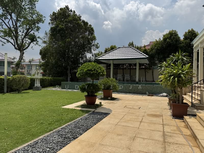 gallop park, gallop walk, 8 Bedrooms, 10,000 sqft, Good Class Bungalow For Sale, by Rudy Tedja, 500132948 - Exterior - PropertyGuru.com.sg