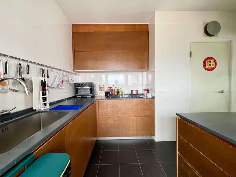 440A Clementi Avenue 3, 440A Clementi Avenue 3, 2 Bedrooms, 743 sqft, HDB Flat For Sale, by Jennifer Tan C.H., 500132959 - Kitchen - PropertyGuru.com.sg