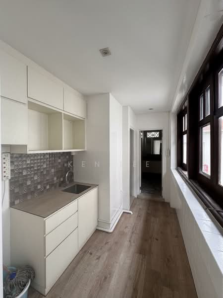 South Bridge Road, South Bridge Road, 1,100 sqft, Shop / Shophouse For Rent, by Ken Lee, 500132961 - Kitchen - CommercialGuru.com.sg