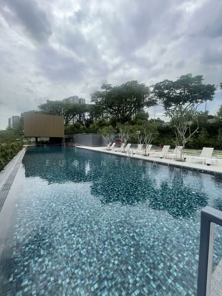 Bartley Vue, 6 Jalan Bunga Rampai, 2 Bedrooms, 732 sqft, Condominium For Rent, by Eugene Tay, 500132966 - Pool - PropertyGuru.com.sg