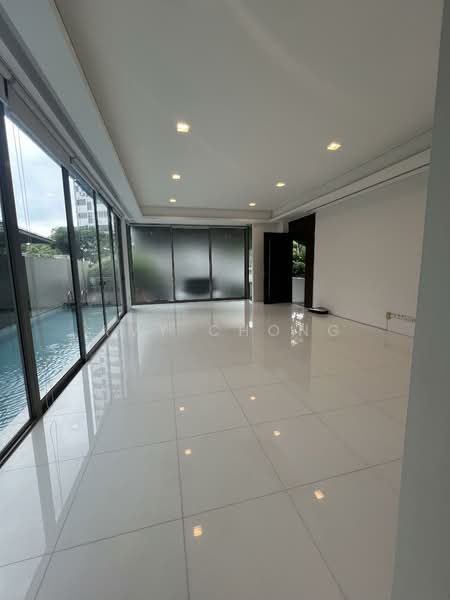 Botanic Garden 3-Storey Bungalow w Lift and Lap Pool, Modern Detached House with Pool and Lift Botanic Gardens 1km Nanyang Pri/ Raffles Girls School, 5 Bedrooms, 7,400 sqft, Detached House For Rent, by Amy Chong, 500132972 - Interior - PropertyGuru.com.sg