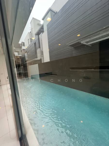 Botanic Garden 3-Storey Bungalow w Lift and Lap Pool, Modern Detached House with Pool and Lift Botanic Gardens 1km Nanyang Pri/ Raffles Girls School, 5 Bedrooms, 7,400 sqft, Detached House For Rent, by Amy Chong, 500132972 - Pool - PropertyGuru.com.sg