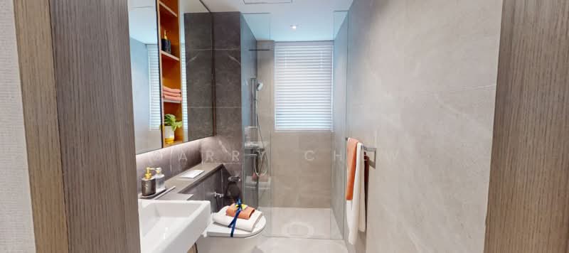 Hillock Green, 22-28 Lentor Central, 3 Bedrooms, 904 sqft, Condominium For Sale, by Barry Chew, 500132974 - Bathroom - PropertyGuru.com.sg