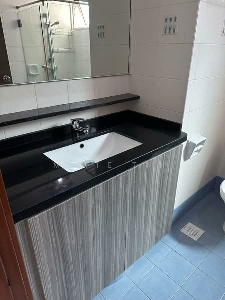 The Gardens at Bishan, 1 Sin Min Walk, 4 Bedrooms, 1,582 sqft, Condominium For Sale, by Marie Tan, 500132978 - Bathroom - PropertyGuru.com.sg