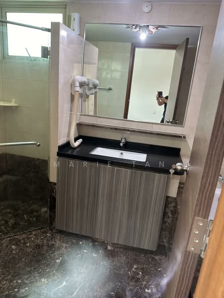 The Gardens at Bishan, 1 Sin Min Walk, 4 Bedrooms, 1,582 sqft, Condominium For Sale, by Marie Tan, 500132978 - Bathroom - PropertyGuru.com.sg