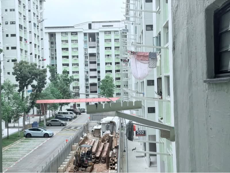 202 Yishun Street 2-, , 2 Bedrooms, 764 sqft, HDB Flat For Sale, by Celine Kam, 500133000 - PropertyGuru.com.sg