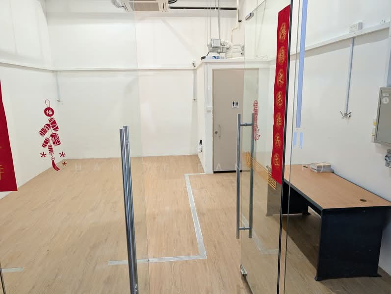 Hexacube, 160 Changi Road, 409 sqft, Mall Shop For Rent, by Chan Ye-Pan (YP), 500133010 - Interior - CommercialGuru.com.sg