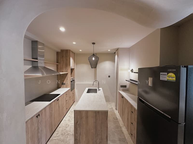 Seasons Park, 491 Yio Chu Kang Road, 2 Bedrooms, 1,442 sqft, Condominium For Sale, by Jonathan Phay, 500133013 - Kitchen - PropertyGuru.com.sg