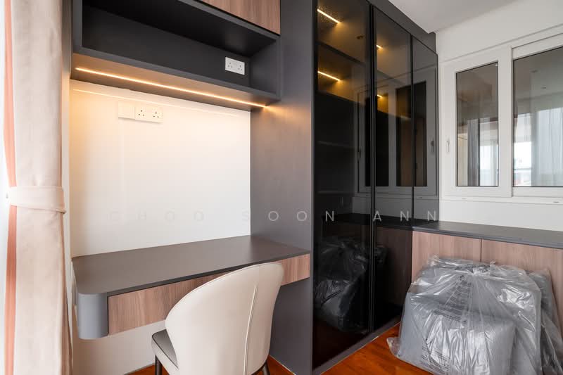 FREEHOLD D15 Corner Terrace | 1km Tao Nan | Lift & Pool, Telok Kurau / Baiduri, 6 Bedrooms, 6,000 sqft, Corner Terrace For Sale, by Choo Soon Ann, 500133023 - Study - PropertyGuru.com.sg