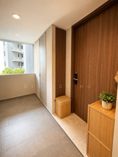 Fourth Avenue Residences, 6 Fourth Avenue, 3 Bedrooms, 1,109 sqft, Condominium For Sale, by Bernice Ho, 500133025 - Entrance - PropertyGuru.com.sg