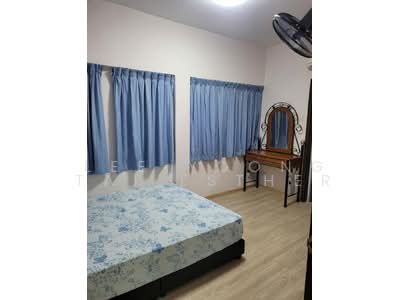For Rent - Canne Lodge