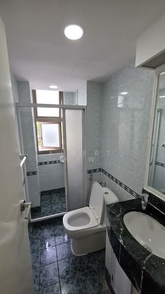 Orchid Park Condominium, 95 Yishun Street 81, Room Rental, 80 sqft, Condominium For Rent, by Albert New, 500133036 - Bathroom - PropertyGuru.com.sg