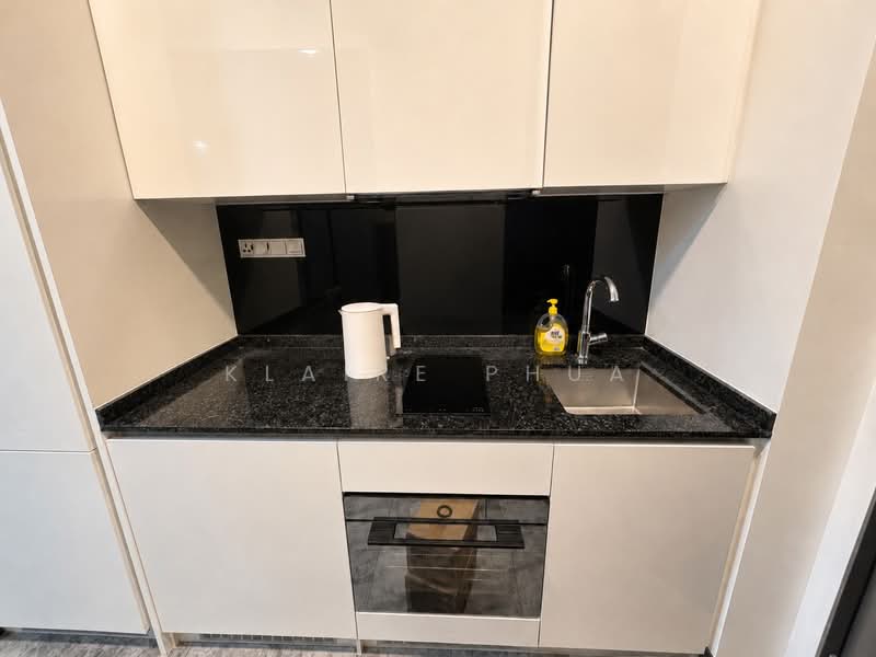 Midtown Bay, 120 Beach Road, 1 Bedroom, 474 sqft, Condominium For Sale, by Klaire Phua, 500133040 - Kitchen - PropertyGuru.com.sg