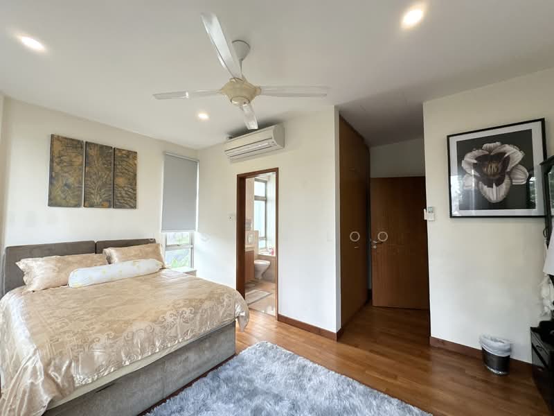 ⭐️⭐️LANDED7772@ Siglap Well Kept Detached, Siglap, 5 Bedrooms, 6,200 sqft, Detached House For Sale, by Joshua Loo, 500133041 - Bedroom - PropertyGuru.com.sg