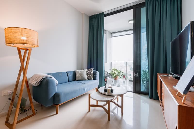 The Crest, 103 Prince Charles Crescent, 2 Bedrooms, 904 sqft, Condominium For Rent, by Shanice Lim, 500133043 - Living Room - PropertyGuru.com.sg