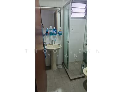 For Rent - 18A Holland Drive