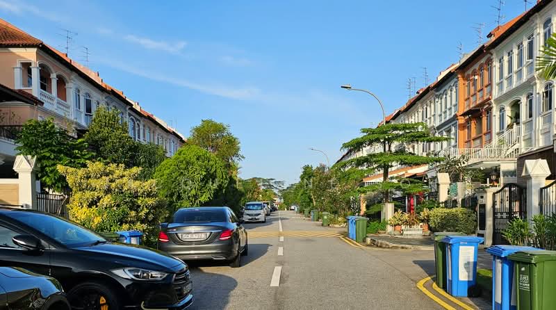 Loyang Villas, Loyang Rise, 5 Bedrooms, 2,217 sqft, Terraced House For Sale, by Jacqueline Soh, 500133070 - Exterior - road view - PropertyGuru.com.sg