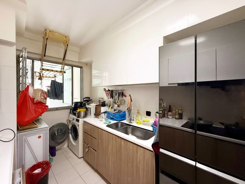 475D Upper Serangoon Crescent, 475D Upper Serangoon Crescent, 3 Bedrooms, 990 sqft, HDB Flat For Sale, by Jolyn Goh, 500133072 - Kitchen - PropertyGuru.com.sg
