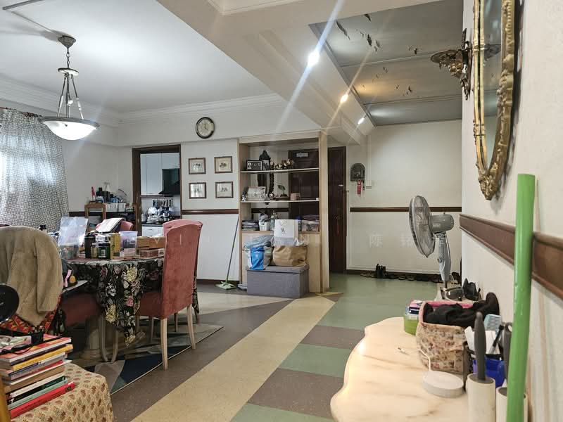 302 Hougang Avenue 5, 302 Hougang Avenue 5, 3 Bedrooms, 1,410 sqft, HDB Flat For Sale, by Alvin Tan  陈铭泽, 500133075 - Living Room - PropertyGuru.com.sg