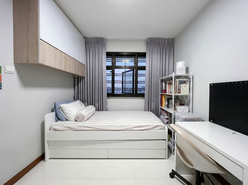 818B Choa Chu Kang Avenue 1, 818B Choa Chu Kang Avenue 1, 3 Bedrooms, 990 sqft, HDB Flat For Sale, by Bryan Neo, 500133080 - Bedroom - PropertyGuru.com.sg