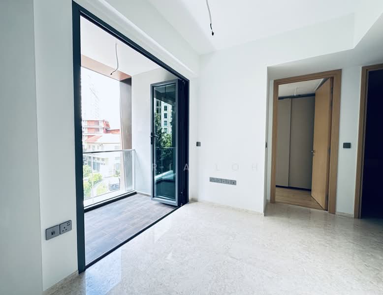 Hill House, 10A-11 Institution Hill, 10B, 2 Bedrooms, 452 sqft, Condominium For Rent, by Maria Loh, 500133094 - Living room - PropertyGuru.com.sg
