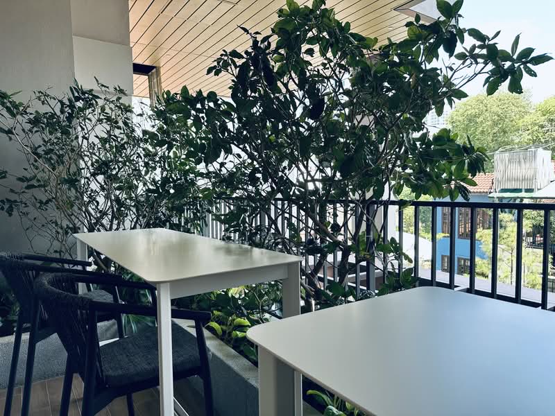 Hill House, 10A-11 Institution Hill, 10B, 2 Bedrooms, 452 sqft, Condominium For Rent, by Maria Loh, 500133094 - PropertyGuru.com.sg