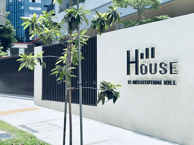Hill House, 10A-11 Institution Hill, 10B, 2 Bedrooms, 452 sqft, Condominium For Rent, by Maria Loh, 500133094 - PropertyGuru.com.sg