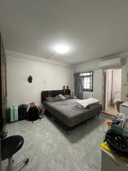 331 Woodlands Avenue 1, 331 Woodlands Avenue 1, 5 Bedrooms, 2,067 sqft, HDB Flat For Sale, by Yeo Tong Boon, 500133096 - Bedroom - PropertyGuru.com.sg