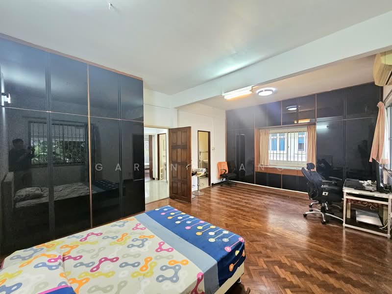 Eng Kong Garden, Eng Kong Garden, 4 Bedrooms, 2,500 sqft, Semi-Detached House For Rent, by Garant Pang, 500133098 - PropertyGuru.com.sg