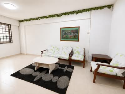 For Rent - 736 Yishun Street 72