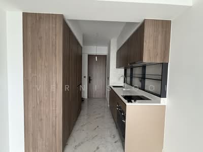 For Sale - Sceneca Residence