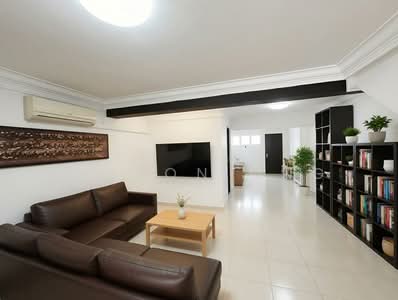 For Rent - ⭐ Terrace Houses Near Queenstown MRT For Rent ⭐ 5 Mins Walk ⭐ D03 Alexandra / Commonwealth