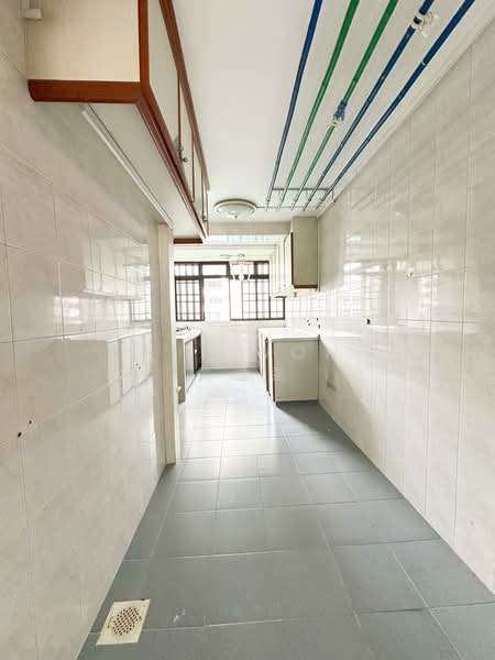 40 Circuit Road, 40 Circuit Road, 2 Bedrooms, 614 sqft, HDB Flat For Sale, by Paul Wong 黄逸强, 500133133 - Kitchen - PropertyGuru.com.sg