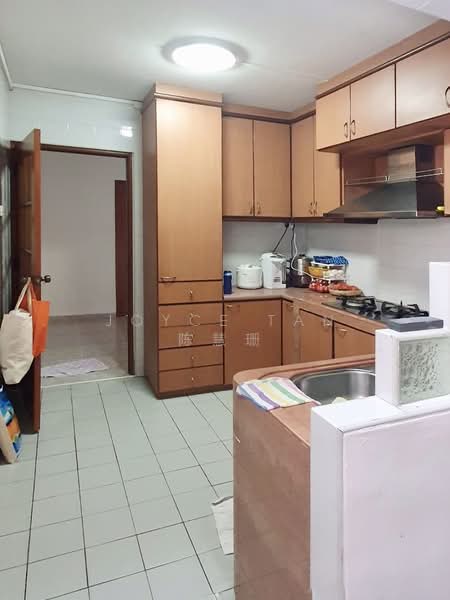 485A Choa Chu Kang Avenue 5, 485A Choa Chu Kang Avenue 5, Room Rental, 100 sqft, HDB Flat For Rent, by Joyce Tan 陈慧珊, 500133135 - Kitchen - PropertyGuru.com.sg