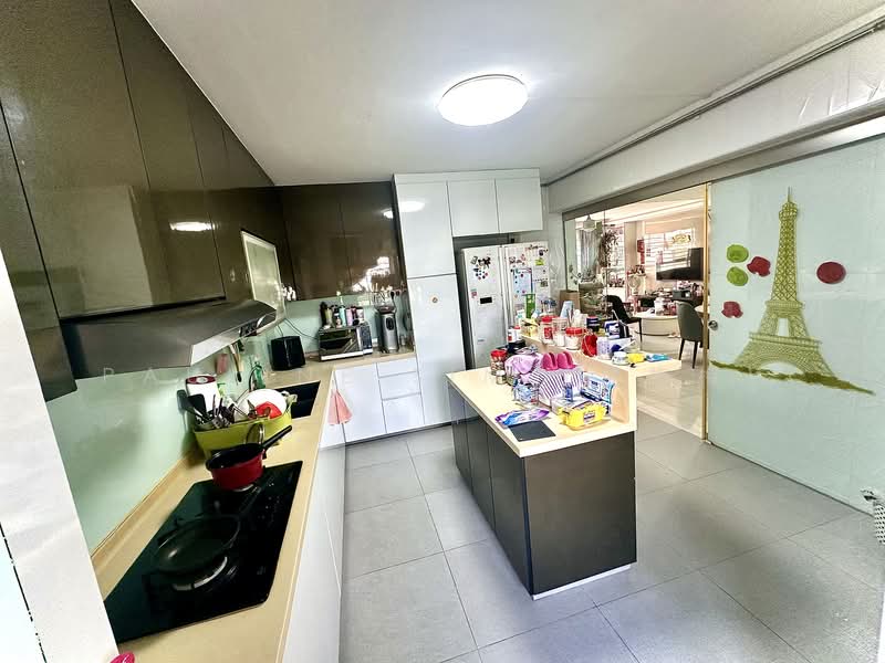 402 Bukit Batok West Avenue 7, 402 Bukit Batok West Avenue 7, 4 Bedrooms, 1,561 sqft, HDB Flat For Sale, by Pauline Sim (沈梅梅), 500133142 - Kitchen - PropertyGuru.com.sg