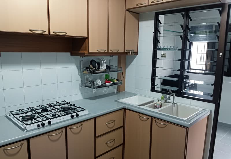332 Sembawang Close, 332 Sembawang Close, 3 Bedrooms, 1,076 sqft, HDB Flat For Sale, by Koh Poh Chew, 500133159 - Kitchen - PropertyGuru.com.sg