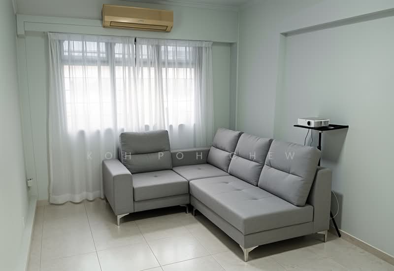 332 Sembawang Close, 332 Sembawang Close, 3 Bedrooms, 1,076 sqft, HDB Flat For Sale, by Koh Poh Chew, 500133159 - Family Area - PropertyGuru.com.sg