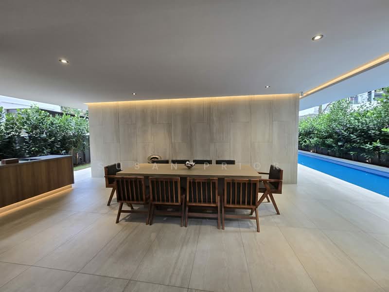 Exquisite East Gem 1 km to Tao Nan, Lor L Telok Kurau, 7 Bedrooms, 9,400 sqft, Detached House For Sale, by Susan Prior, 500133162 - Dining Room - PropertyGuru.com.sg
