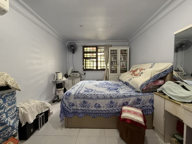 100 Lorong 1 Toa Payoh, 100 Lorong 1 Toa Payoh, 2 Bedrooms, 732 sqft, HDB Flat For Sale, by Denyse Chong 张芸珊, 500133167 - Bedroom - PropertyGuru.com.sg