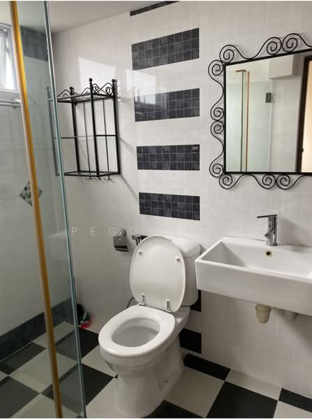Beauty World Plaza, 140 Upper Bukit Timah Road, Room Rental, 600 sqft, Apartment For Rent, by Peggy Soh, 500133168 - Bathroom - PropertyGuru.com.sg