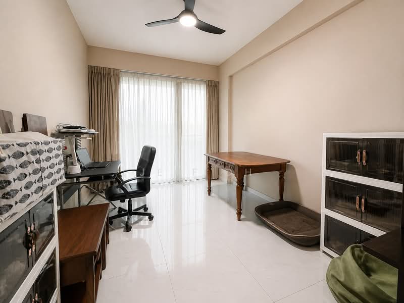 Jubilee Residence, 353 Pasir Panjang Road, 3 Bedrooms, 1,539 sqft, Apartment For Sale, by Jeff Oh, 500133177 - Common Bedroom 1 - PropertyGuru.com.sg