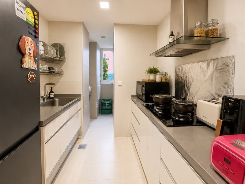 Jubilee Residence, 353 Pasir Panjang Road, 3 Bedrooms, 1,539 sqft, Apartment For Sale, by Jeff Oh, 500133177 - Wet Kitchen - PropertyGuru.com.sg