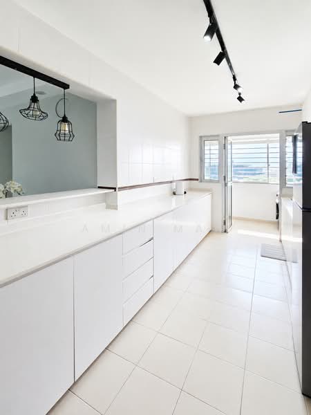 672D Edgefield Plains, 672D Edgefield Plains, 3 Bedrooms, 968 sqft, HDB Flat For Sale, by Amin Mak, 500133180 - Kitchen - PropertyGuru.com.sg