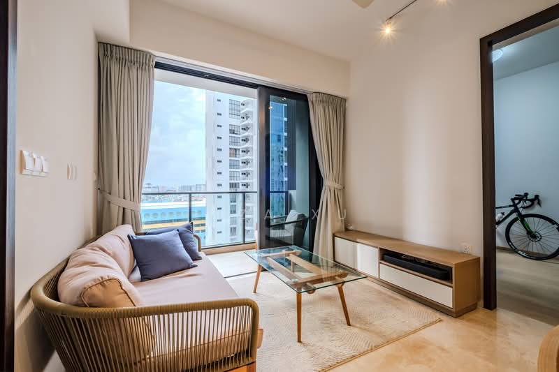 Amber 45, 45 Amber Road, 2 Bedrooms, 614 sqft, Condominium For Sale, by Liza Xu, 500133182 - Living Room - PropertyGuru.com.sg