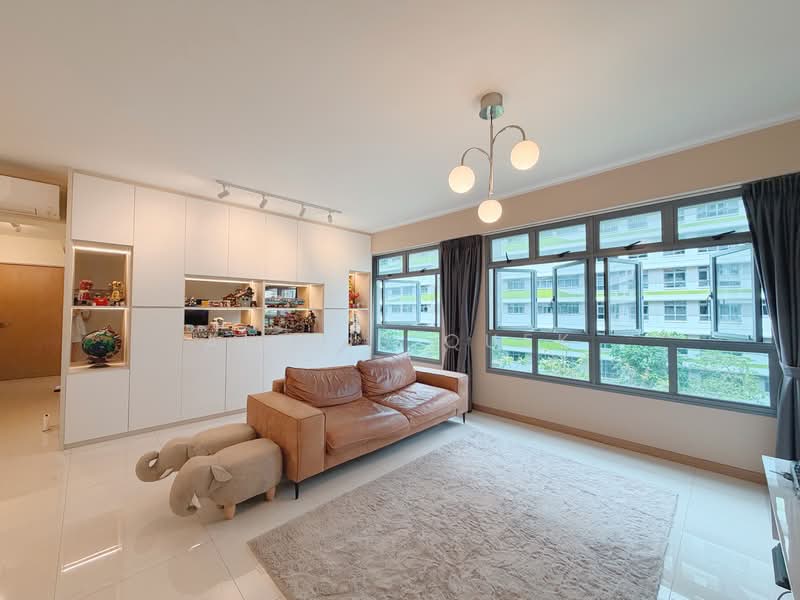 619B Tampines Street 61, 619B Tampines Street 61, 3 Bedrooms, 1,216 sqft, HDB Flat For Sale, by Alexis Quek, 500133214 - Living Room - PropertyGuru.com.sg