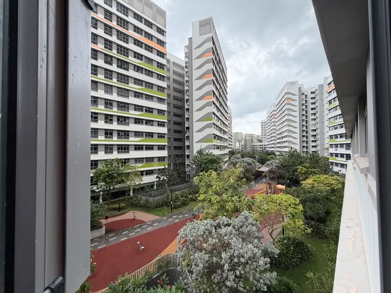 619B Tampines Street 61, 619B Tampines Street 61, 3 Bedrooms, 1,216 sqft, HDB Flat For Sale, by Alexis Quek, 500133214 - Exterior - PropertyGuru.com.sg