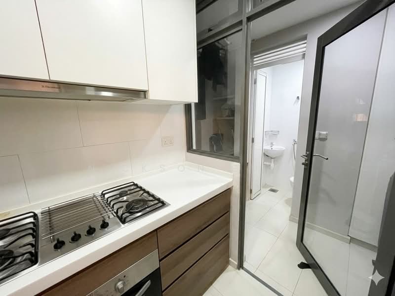 The Topiary, 25 Fernvale Lane, 4 Bedrooms, 1,335 sqft, Executive Condominium For Sale, by Nickson Guay, 500133223 - Kitchen - PropertyGuru.com.sg