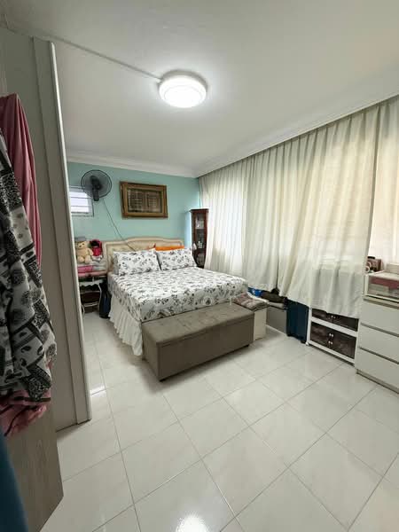 634 Hougang Avenue 8, 634 Hougang Avenue 8, 3 Bedrooms, 1,593 sqft, HDB Flat For Sale, by Rusydi Yusoff, 500133225 - Bedroom - PropertyGuru.com.sg