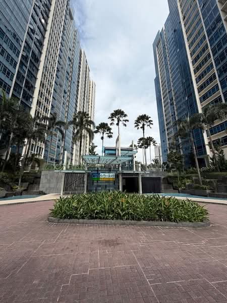 City Square Residences, 14 Kitchener Link, 1 Bedroom, 570 sqft, Condominium For Rent, by Kenny Tay, 500133230 - Exterior - PropertyGuru.com.sg