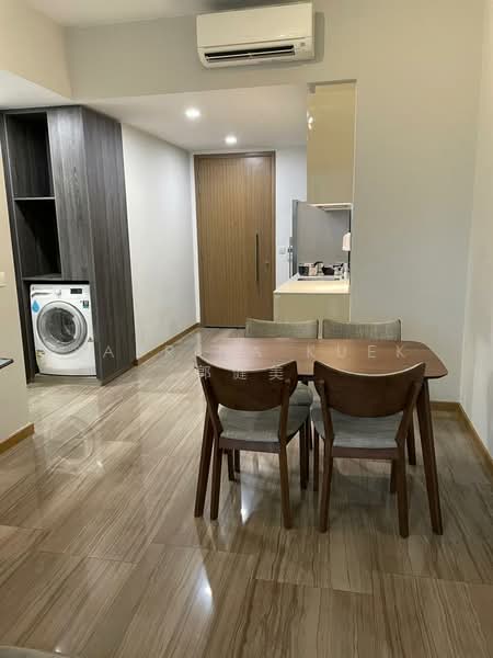 Lakeville, 1 Jurong Lake Link, 1 Bedroom, 560 sqft, Condominium For Sale, by Sabrina Kuek 郭健美, 500133240 - Interior - PropertyGuru.com.sg